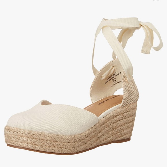 Amazon Essentials Shoes - NEW Women’s Amazon Essentials Sanabria Platform Wedge Espadrilles